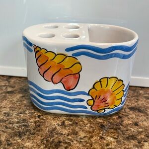 Seashell Ceramic Toothbrush Holder‎